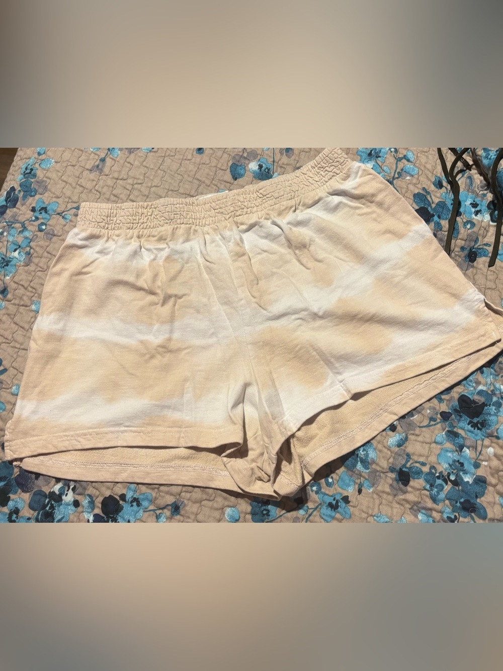 Streetwear Society Cream Lounge Shorts